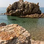 The Hollidays * Calella