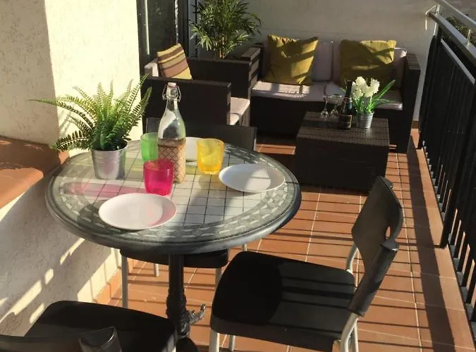 The Hollidays Апартаменты